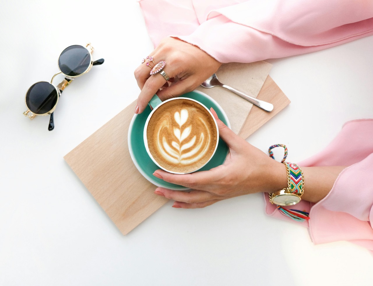 The Coffee Health hướng dẫn cách phân biệt cà phê sạch