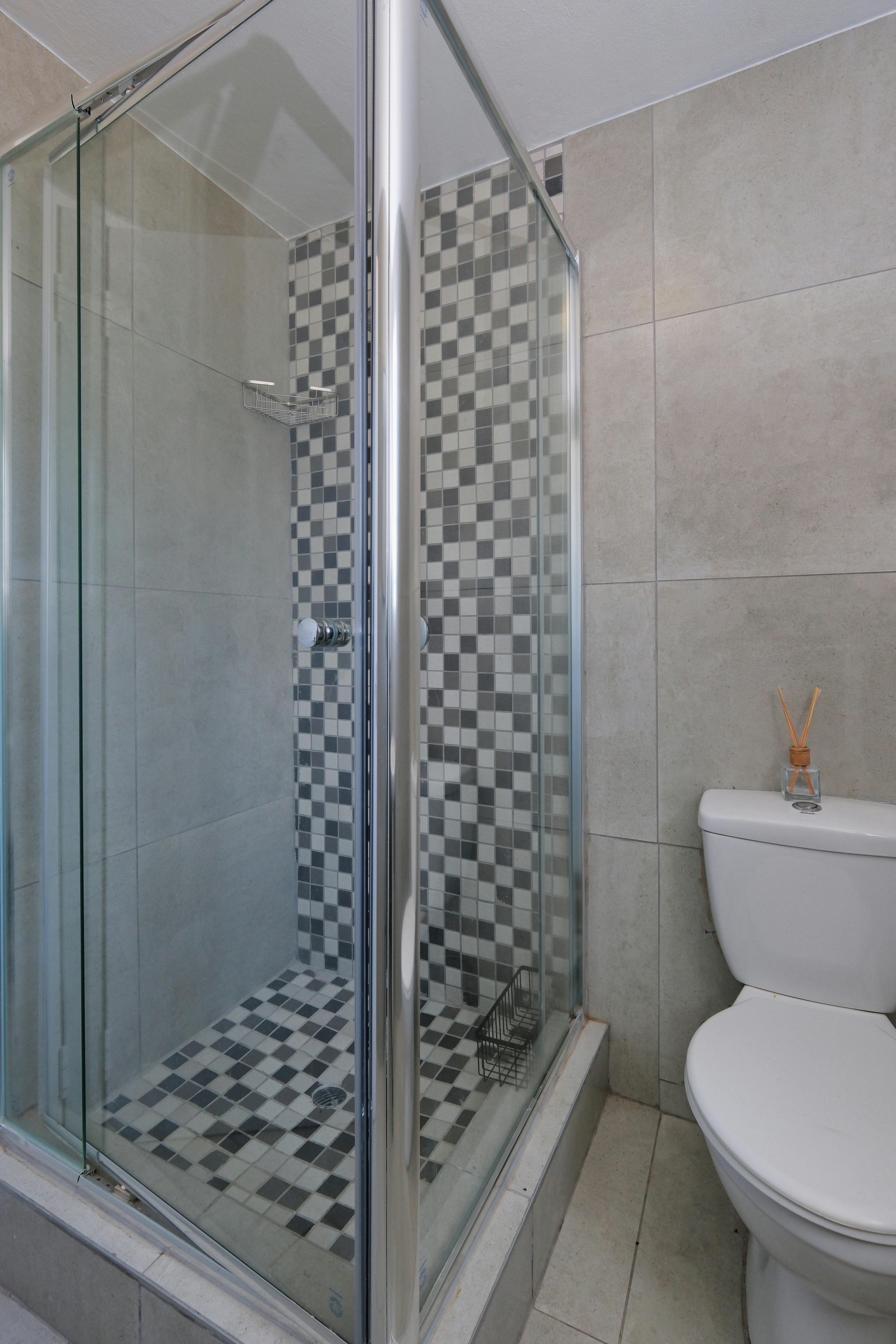 Mirrored Bathroom Cabinet with Light for Luxury Style